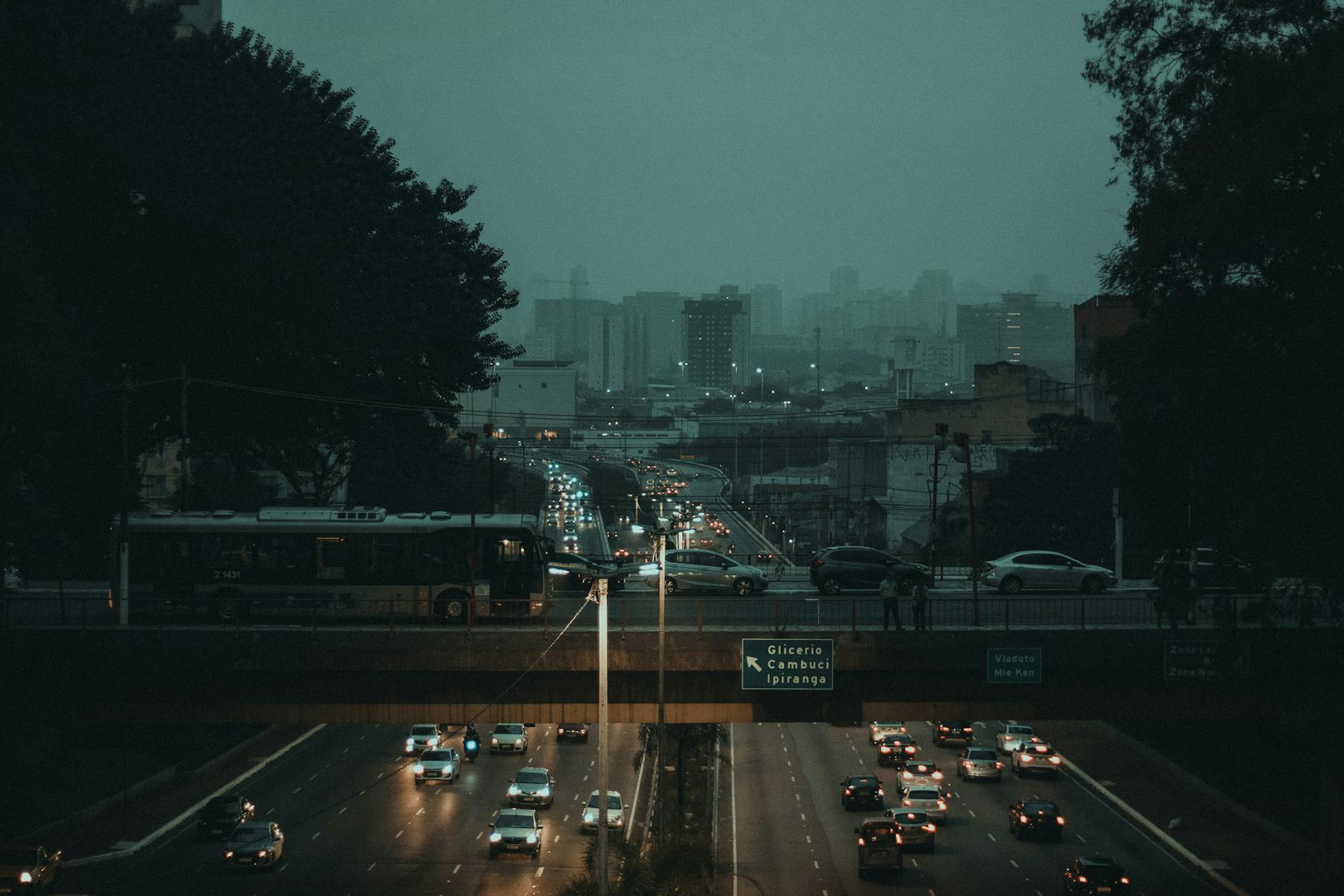 Cómo Automatizar Servicio al Cliente con IA en 2024